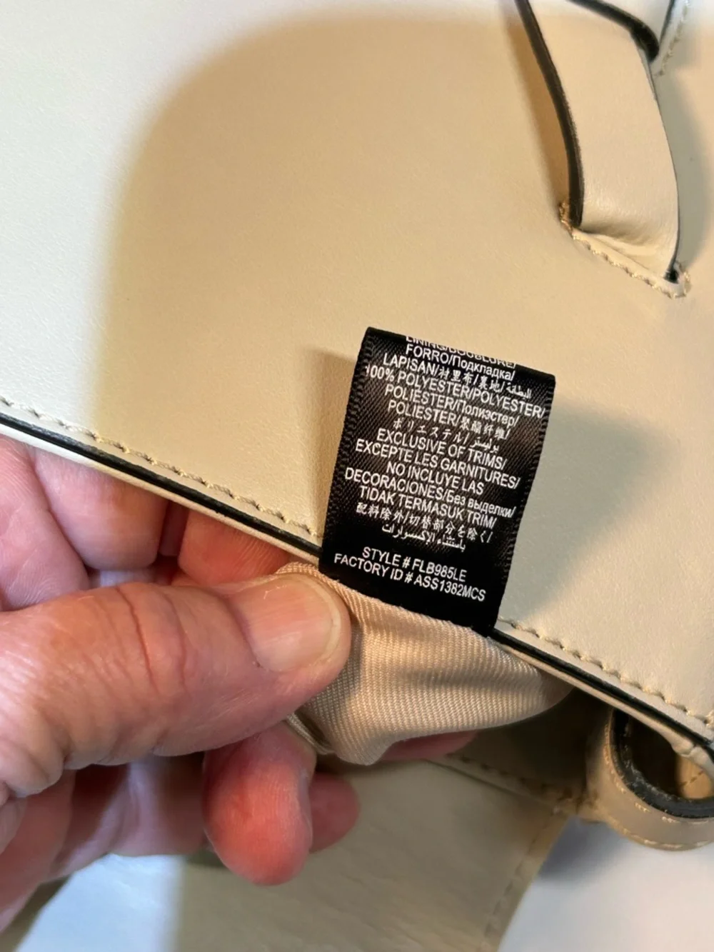 BCBG Maxazaria Vera Pelle Cream Crossbody Saddlebag Made in Italy